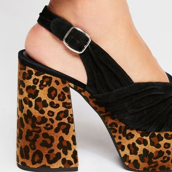 Free People X Jeffrey Campbell Joni Leopard Pumps - Picture 4 of 7